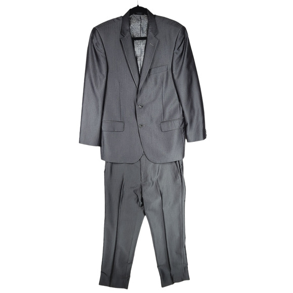 Van Heusen 42 Master Ceremonies Herringbone Mens Gray 2 Piece Single Breast - Picture 1 of 16